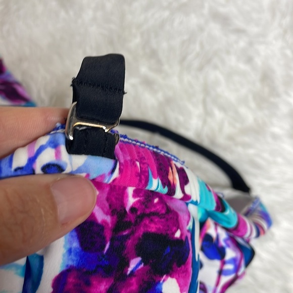 NWOT Maxine of Hollywood One Piece Floral and Black Swimsuit - Picture 11 of 11